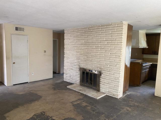 Detail Gallery Image 3 of 8 For 3345 Stadium Ct, San Diego,  CA 92122 - 3 Beds | 2 Baths