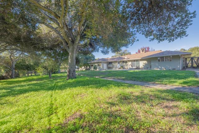 11745 Tam Oshanter Drive, Salinas CA: https://media.crmls.org/mediaz/bae365c8-3059-4702-b765-bc8fc0133e49.jpg