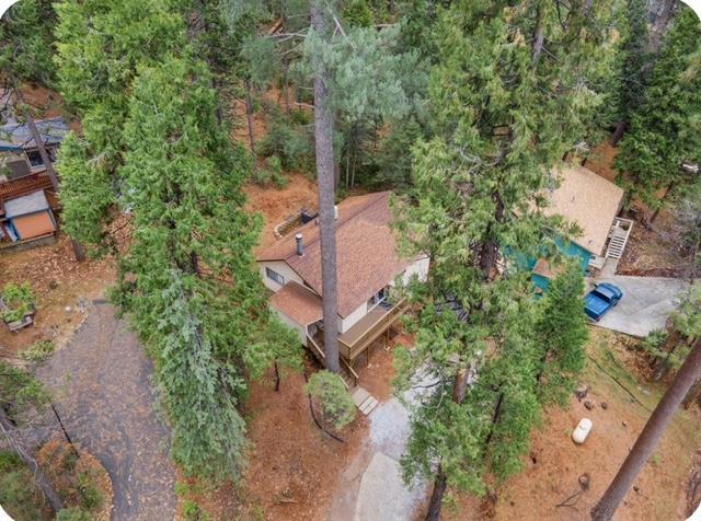 22461 Ponderosa Drive, Twain Harte CA: https://media.crmls.org/mediaz/bae37fdc-4a1c-4849-b8f8-3f80ee513071.jpg