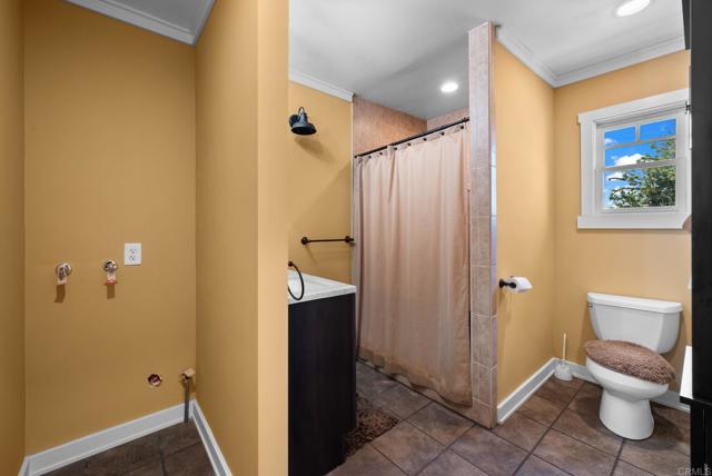 Detail Gallery Image 25 of 41 For 2847 Broadway, San Diego,  CA 92102 - 4 Beds | 4 Baths