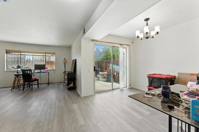 1017 Bissell Ave, Richmond CA: https://media.crmls.org/mediaz/bae5e1ca-b04b-4534-9da8-1eb5e9208d01.jpg