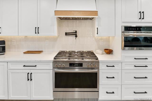 6143 Madra, San Diego CA: https://media.crmls.org/mediaz/bae6a468-a29d-400f-a6ab-81b19f741ac5.jpg