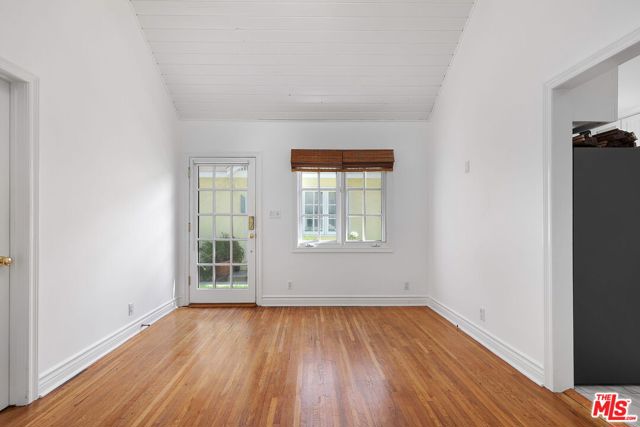 9014 Rangely Avenue photo 6