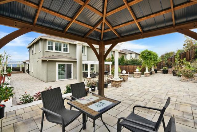 1701 TRAMONTI Drive, Dublin CA: https://media.crmls.org/mediaz/bae8bdac-b05e-43dd-b53e-bf1be5858789.jpg
