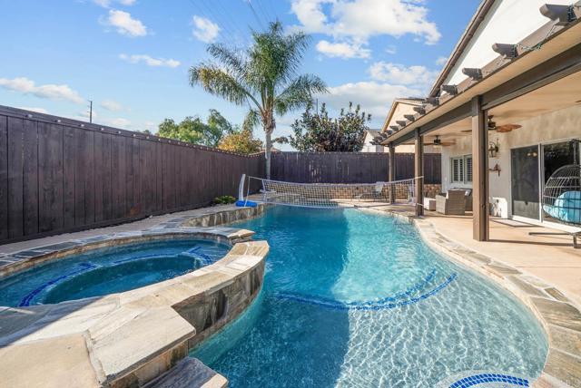 Detail Gallery Image 34 of 49 For 1482 Ridgeline Ct, San Diego,  CA 92154 - 5 Beds | 3 Baths
