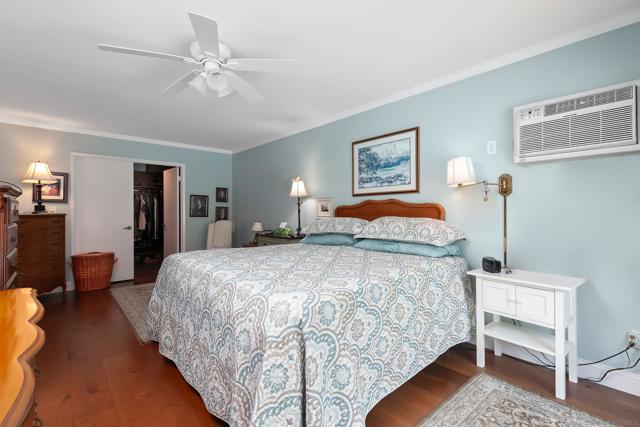 4044 Via del Conquistador, San Diego CA: https://media.crmls.org/mediaz/bae90d27-e1f4-4bc2-baa1-23e76a6dafed.jpg