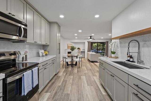 14 Via Serra, San Juan Bautista CA: https://media.crmls.org/mediaz/bae9e5b6-0271-46de-84d4-5dc34895572f.jpg