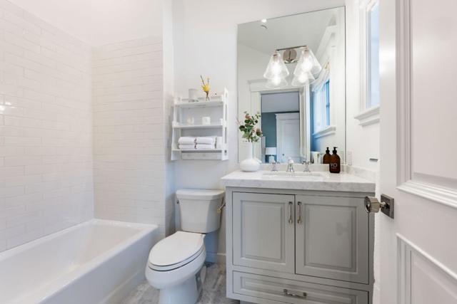 132 Elm Avenue, Burlingame CA: https://media.crmls.org/mediaz/baec93c4-ce22-4099-a3fe-fba6ad96f7a7.jpg