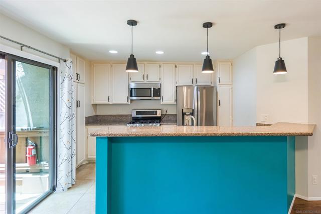 5830 Mission Center Rd, San Diego CA: https://media.crmls.org/mediaz/baee5d9f-d7bd-4f54-a4fa-50266ae66803.jpg
