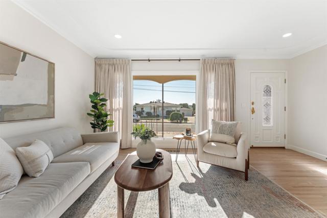 Detail Gallery Image 7 of 53 For 181 Corte Maria Ave, Chula Vista,  CA 91910 - 3 Beds | 2 Baths