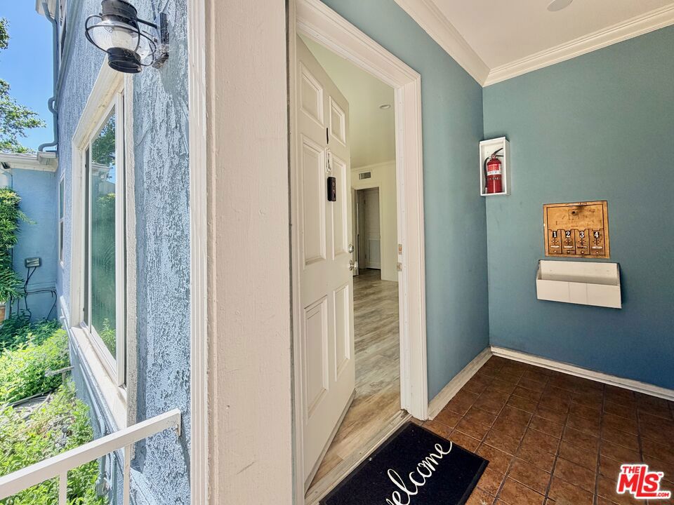 124 N Pass Avenue #1