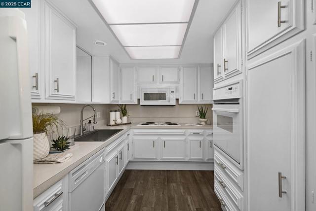 1129 Ptarmigan, Walnut Creek CA: https://media.crmls.org/mediaz/baf04333-f623-49d4-9ed6-aa73d4522296.jpg