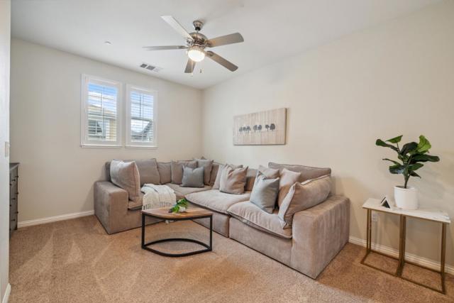 206 Gold Court, Scotts Valley CA: https://media.crmls.org/mediaz/baf09f3d-4548-4d3b-b1db-d87bcc9aca0e.jpg