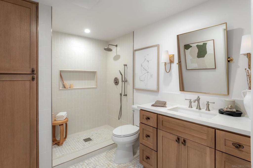 MLS #250033899SD img 14