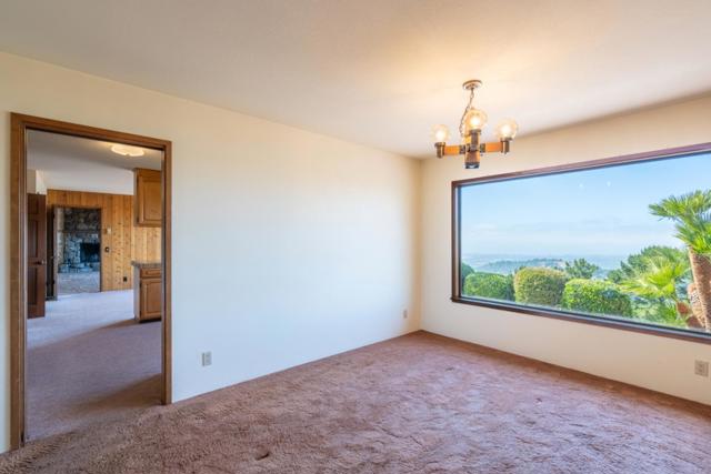 10955 Saddle Road, Monterey CA: https://media.crmls.org/mediaz/baf23c8c-260f-4f12-86b4-e84ecf5d3ad7.jpg