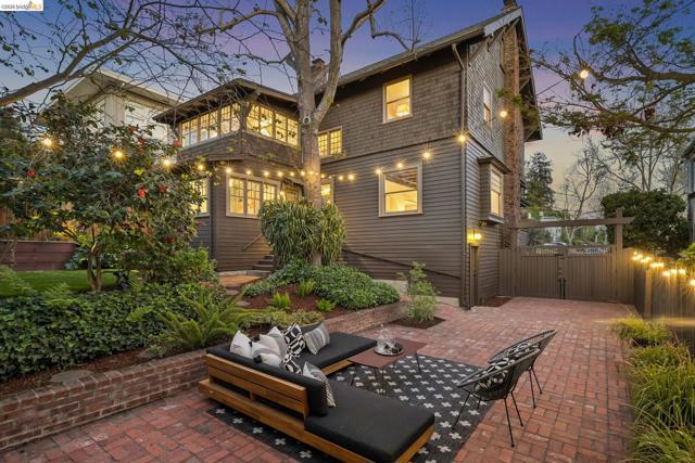 Image 42 of 52 For 15 Blair Ave