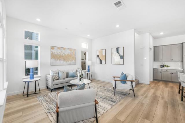 854 Freeboard Court, Bethel Island CA: https://media.crmls.org/mediaz/baf3517a-a6ea-4f16-a1f6-a39000dbc9b0.jpg