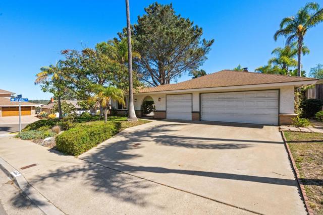 Detail Gallery Image 3 of 54 For 602 Fresca St, Solana Beach,  CA 92075 - 4 Beds | 2 Baths