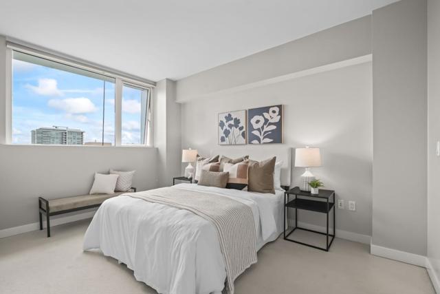 300 Berry Street, San Francisco CA: https://media.crmls.org/mediaz/baf3e4fe-30b0-41fd-b9c0-9c4a44c51a17.jpg