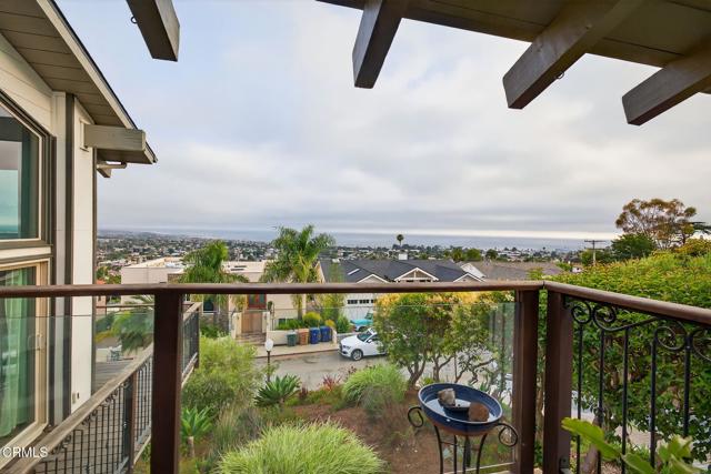 Detail Gallery Image 42 of 78 For 1871 Terrace Dr, Ventura,  CA 93001 - 4 Beds | 3/1 Baths