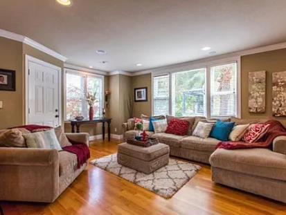 647 N 2nd Street, San Jose CA: https://media.crmls.org/mediaz/baf46038-a49a-44a6-b90f-ea9e6ed8b668.jpg