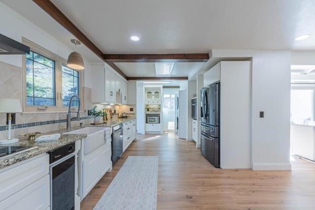 25949 Deer Run Lane, Salinas CA: https://media.crmls.org/mediaz/baf4d664-5f06-49ef-91b0-58bab6b0d147.jpg