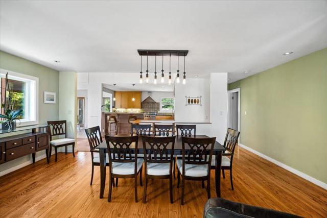2310 Fleetwood Drive, San Bruno CA: https://media.crmls.org/mediaz/baf67b5e-e03f-4677-a196-f994702d2cf9.jpg