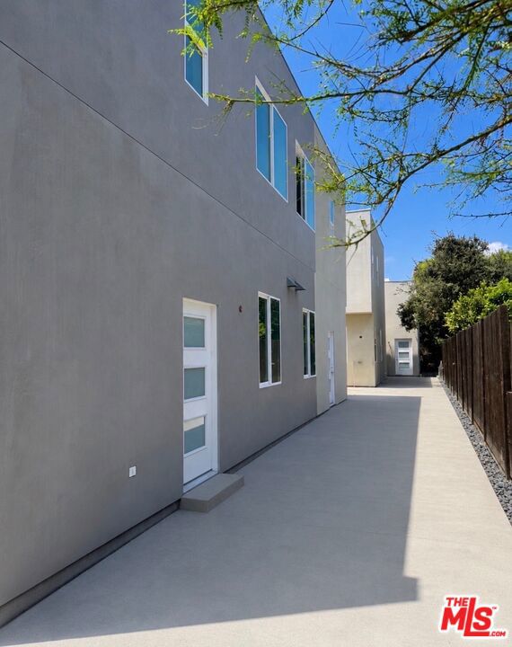 MLS #26856319 image #2