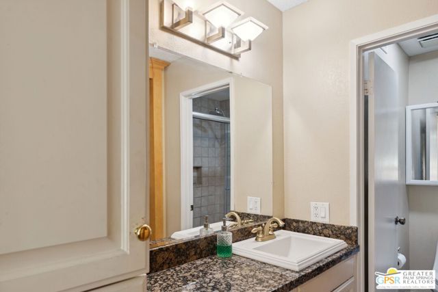 5205 E Waverly Drive, Palm Springs CA: https://media.crmls.org/mediaz/baf72556-02f6-45f6-8cdc-d3353bdec248.jpg
