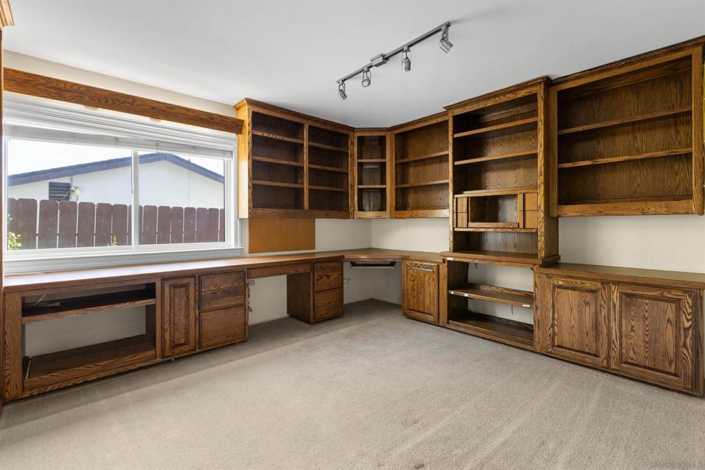 16174 Mesto Drive - photo 14