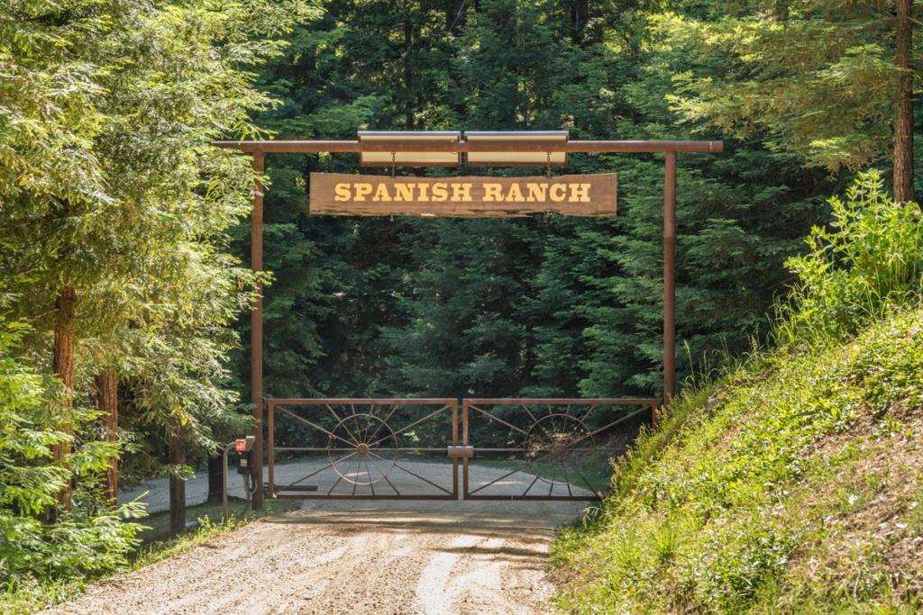 25373 Spanish Ranch Road