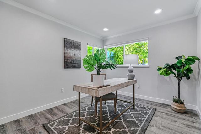 1580 Alameda De Las Pulgas, Redwood City CA: https://media.crmls.org/mediaz/baf8a2ca-d07f-4304-aea1-dd37b9111917.jpg