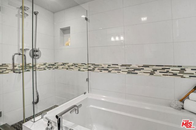 Drew Fenton | 1100 N Beverly Glen Boulevard Los Angeles CA | MLS: 7471794