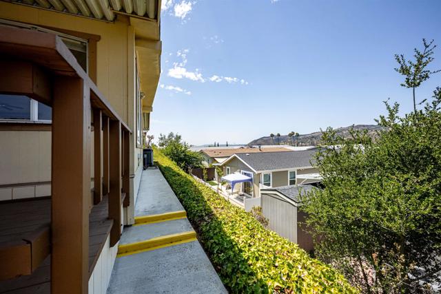 Detail Gallery Image 37 of 49 For 4650 Dulin #119,  Fallbrook,  CA 92028 - 2 Beds | 2 Baths