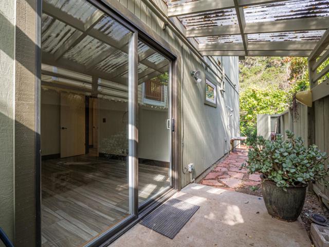 261 Dry Creek Road, Aptos CA: https://media.crmls.org/mediaz/bafa1c35-0f19-49ae-a4a9-417afecebb5d.jpg
