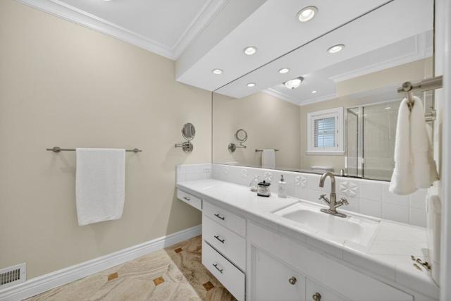 13010 Glen Brae Drive, Saratoga CA: https://media.crmls.org/mediaz/bafb3e29-1847-4132-bcb9-b870d2aa7fe0.jpg