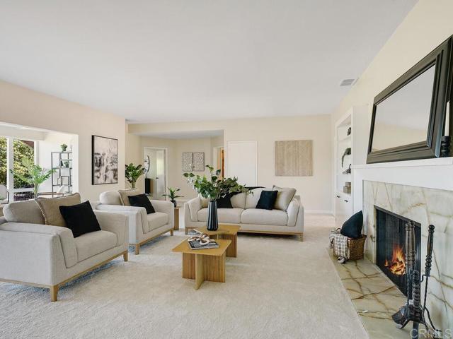 6418 Paseo Delicias, Rancho Santa Fe CA: https://media.crmls.org/mediaz/bafc60db-03b6-4d81-81e6-b65cf1772031.jpg