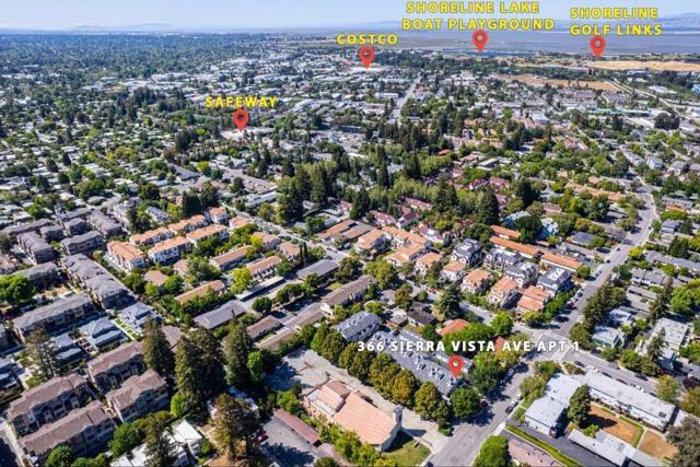 366 Sierra Vista Avenue, Mountain View CA: https://media.crmls.org/mediaz/bafc709f-7213-4d54-8246-06da4f9732fa.jpg