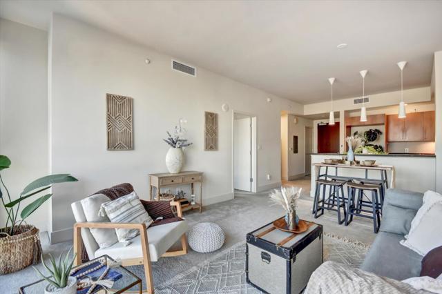 88 E San Fernando Street, San Jose CA: https://media.crmls.org/mediaz/bafc7df1-da0b-459b-a18b-96c3e4cdc209.jpg