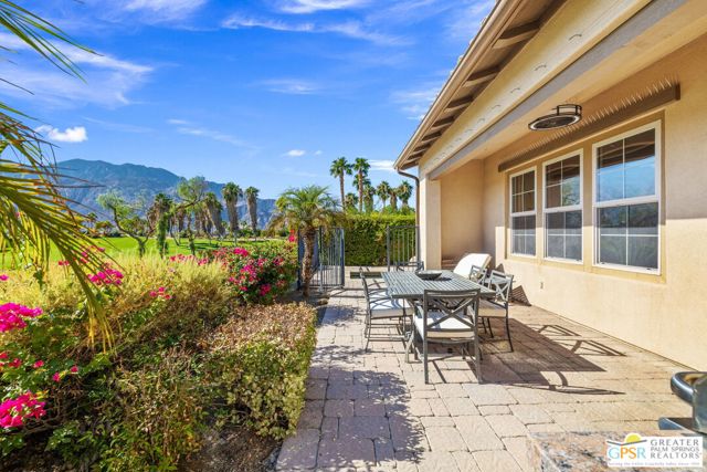 4420 Esplanade Lane, Palm Springs CA: https://media.crmls.org/mediaz/bafcbe33-4612-4161-bb86-f6dd420168d1.jpg