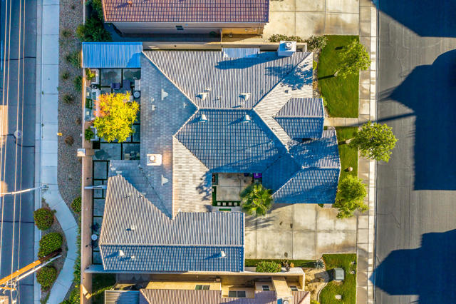 Image 61 of 62 For 48806 Barrymore Street