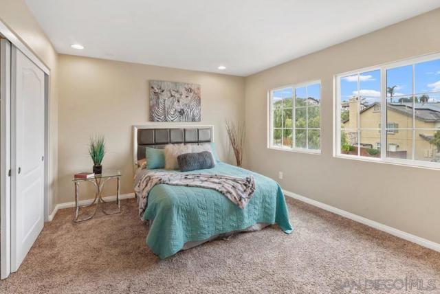1616 Pegasus Way, San Marcos CA: https://media.crmls.org/mediaz/bafe0e60-ee8b-4b5f-8c1d-8bf34ec6187f.jpg