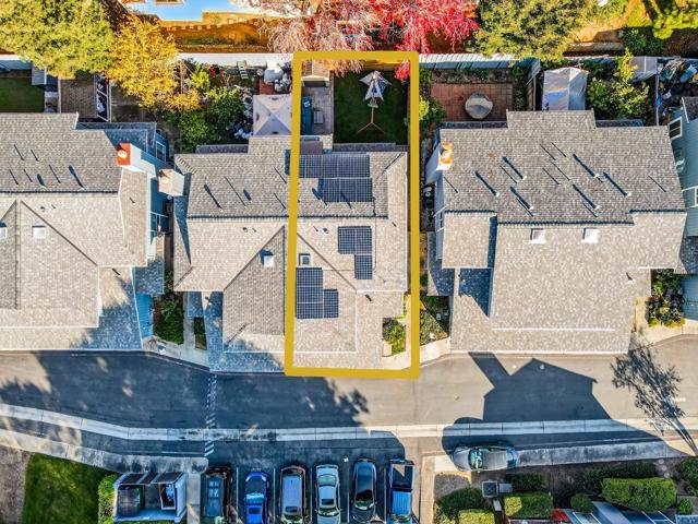 140 Rose Lane, San Jose CA: https://media.crmls.org/mediaz/bafe9eb5-a8f0-4d09-b9bc-b3d5ef70856e.jpg