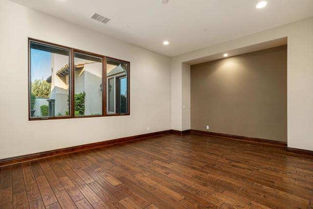 49481 Rock Rose Drive, Indio CA: https://media.crmls.org/mediaz/bb00519b-cf67-4d3f-bffb-35d9343c16a9.jpg