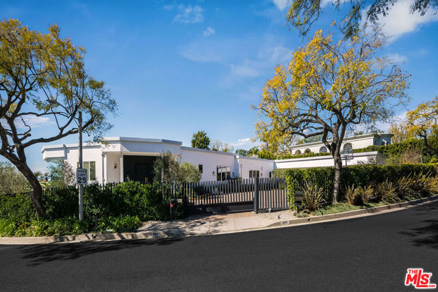 Image 1 of 52 For 580 Chalette Drive