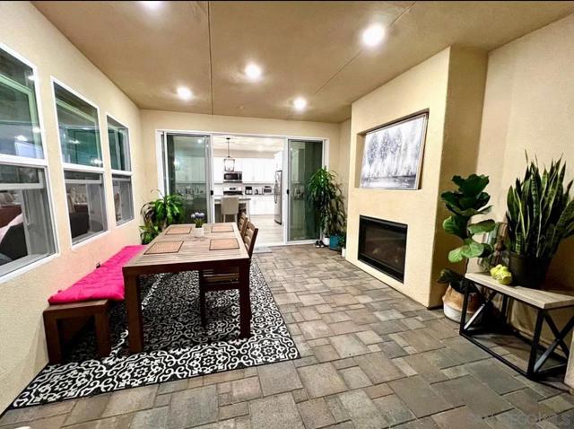 21650 Long Trot, Escondido CA: https://media.crmls.org/mediaz/bb011f25-ddd5-4015-a143-34cb7c54255d.jpg