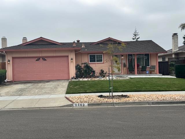 2563 Gumdrop Drive, San Jose CA: https://media.crmls.org/mediaz/bb020d28-8043-41f1-87e9-00f95576466f.jpg
