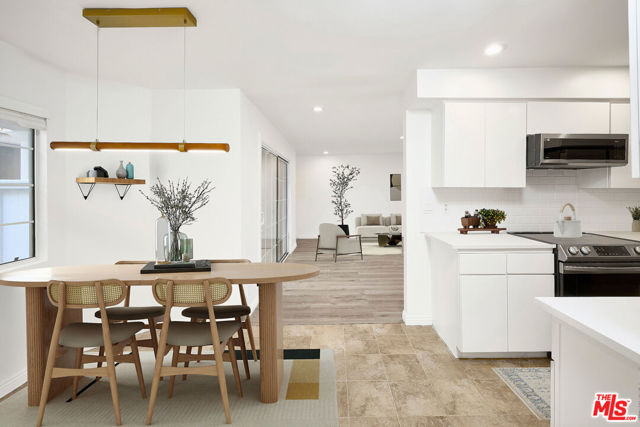 1228 14th Street, Santa Monica CA: https://media.crmls.org/mediaz/bb06b27c-64e6-4cd6-b6a9-5bd15a8973df.jpg