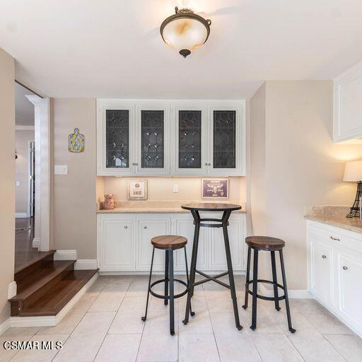 32146 Oakshore Drive, Westlake Village CA: https://media.crmls.org/mediaz/bb070622-430e-4274-9b3e-8a1f99db81d2.jpg