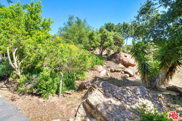 Drew Fenton | 190 Loma Metisse Road Malibu CA | MLS: 7251668